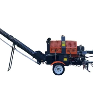 Vedmaskin: Vedprocessor 12 ton med hydraulisk drift av svärd och inmatning, stocklyft finns som tillbehör.