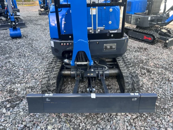 Rippa R15 minigrävare detaljer med bomsväng och schaktblad mm.